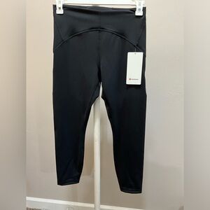 Lululemon InStill HighRise Tight 25” Black Size 10 NWT